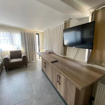 The Bluesuit Apartment Mudanya